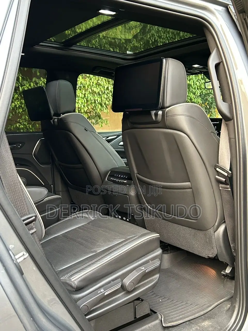 Cadillac Escalade 2022 Gray