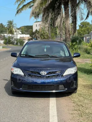 Toyota Corolla LE 4dr Sedan (1.8L 4cyl 4A) 2013 Blue