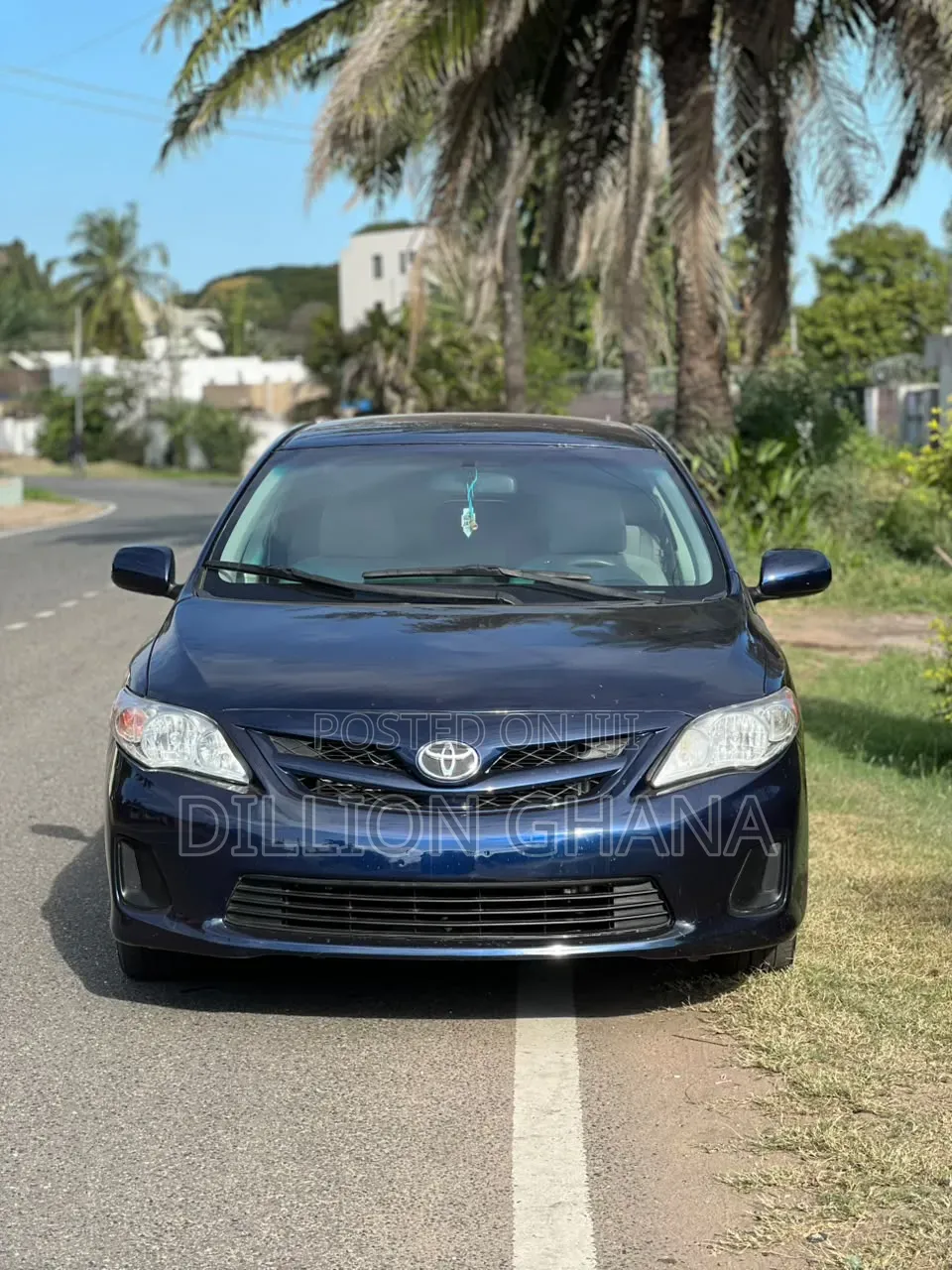 Toyota Corolla LE 4dr Sedan (1.8L 4cyl 4A) 2013 Blue