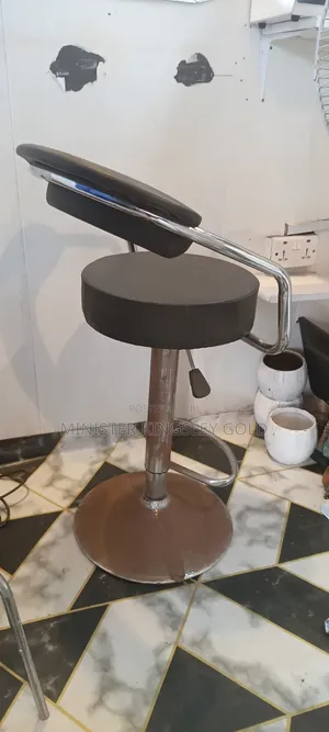 Single Chair Going for Cool Price