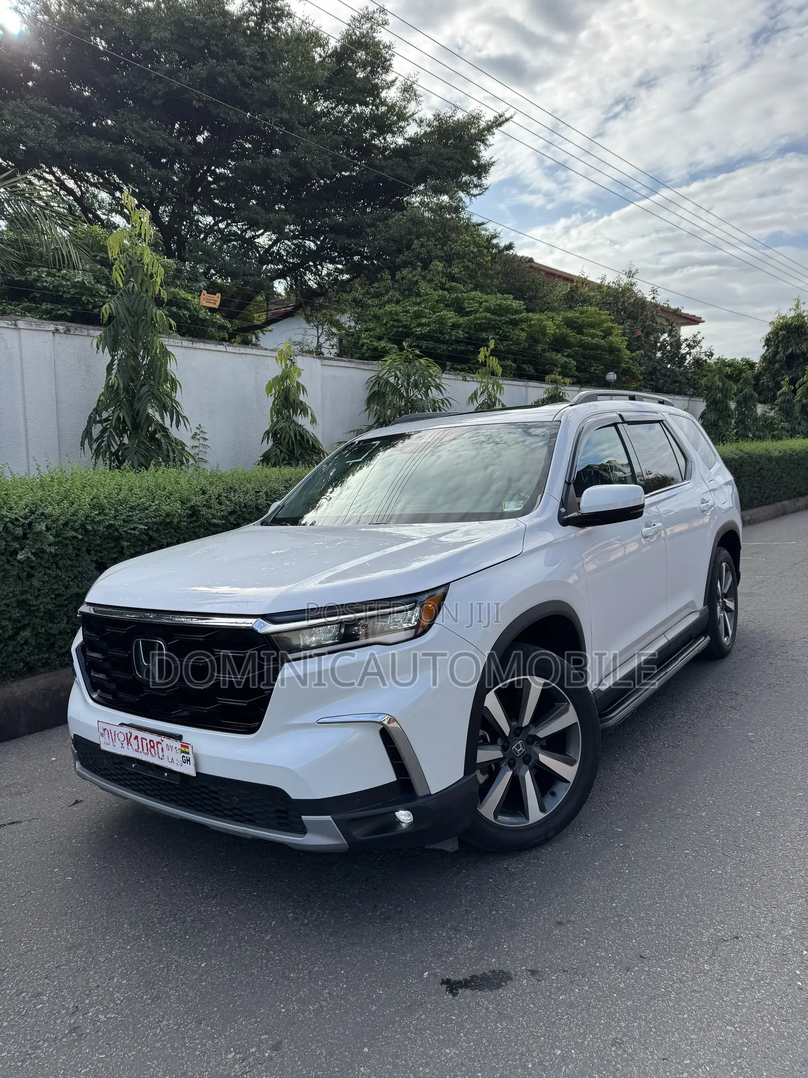 Honda Pilot Touring+ AWD 2025 White