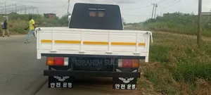 Hyundai Mighty