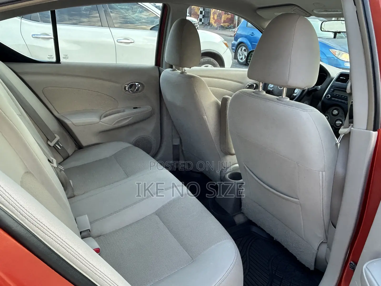 Nissan Versa 2014 Gold