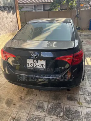 Toyota Corolla SE Special Edition 4dr Sedan (1.8L 4cyl CVT) 2017 Black