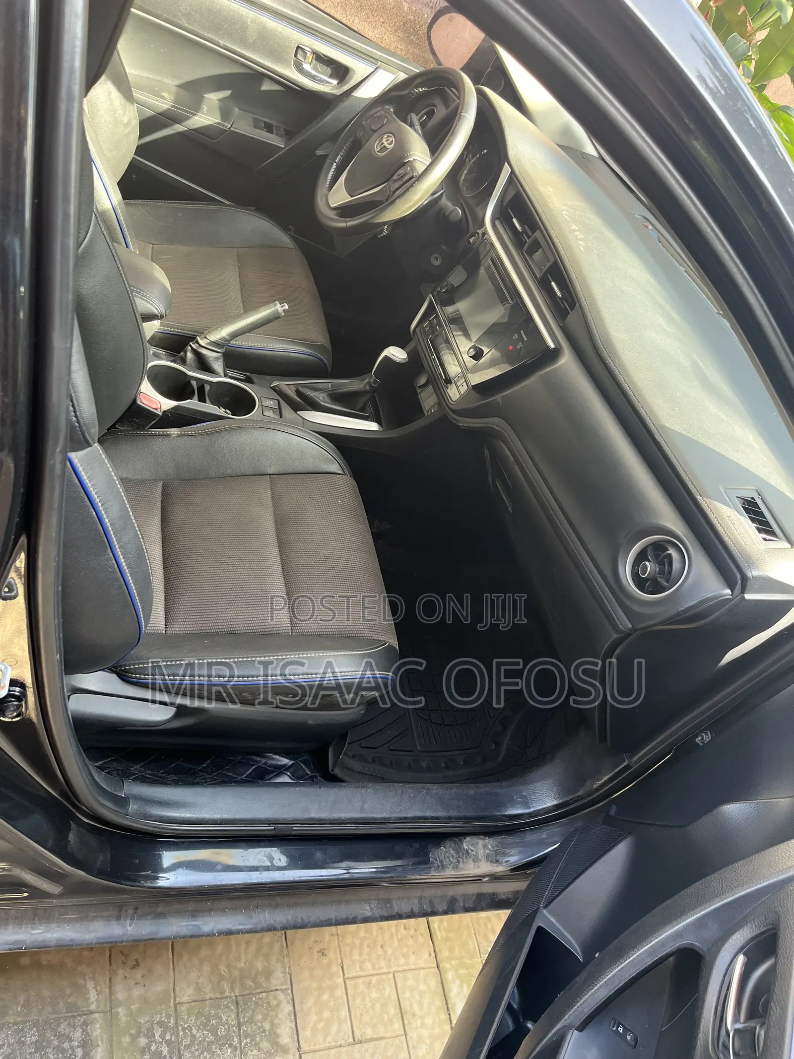 Toyota Corolla SE Special Edition 4dr Sedan (1.8L 4cyl CVT) 2017 Black