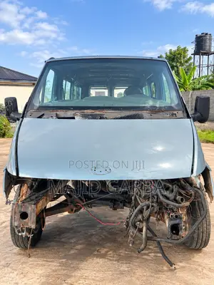Ford Transit 2010 Blue