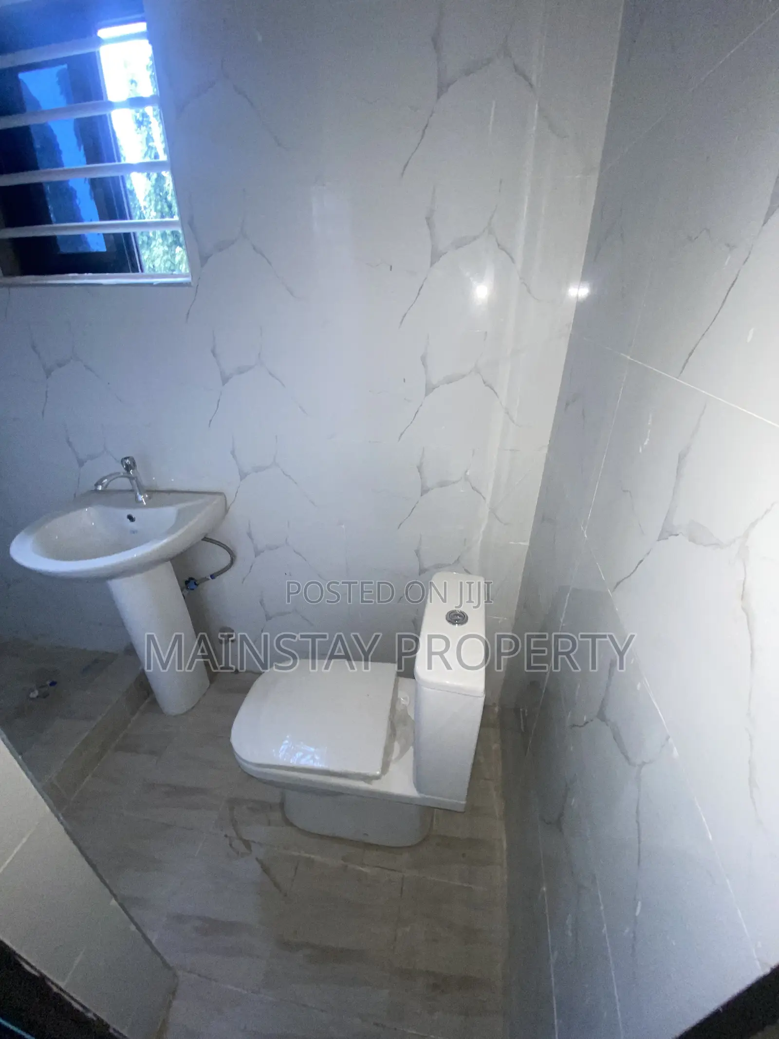 3bdrm House in Mainstay Estates, Spintex for sale