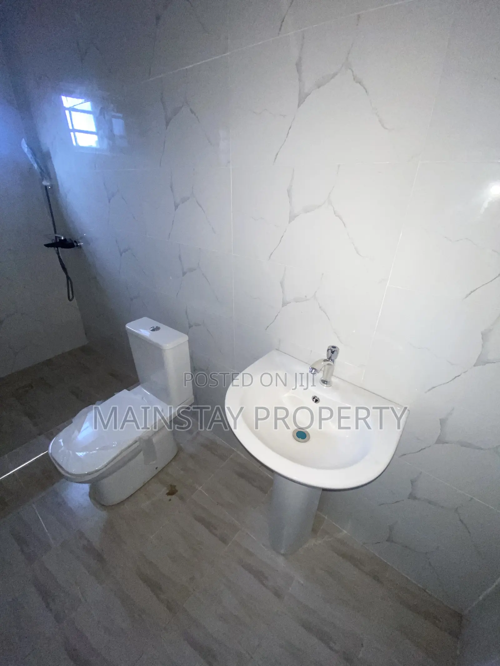 3bdrm House in Mainstay Estates, Spintex for sale