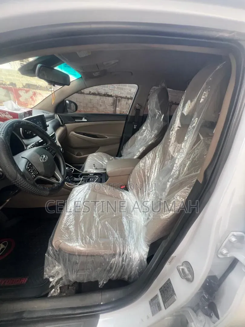 Hyundai Tucson SE FWD 2019 White