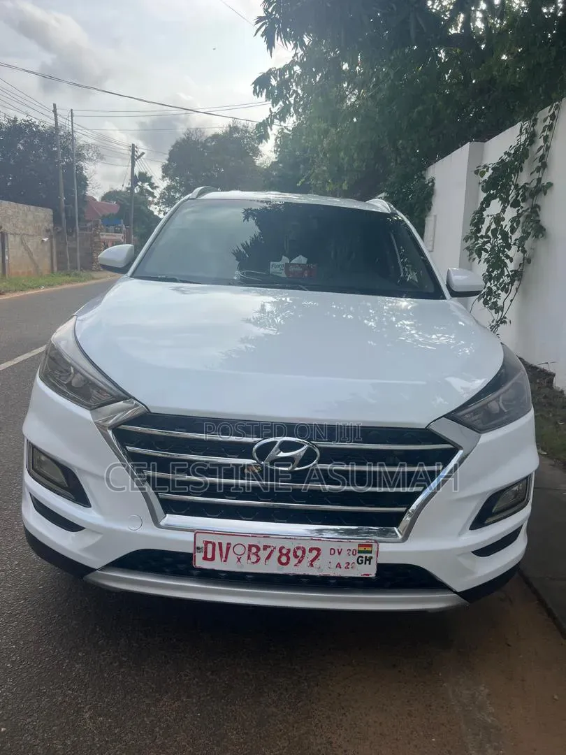 Hyundai Tucson SE FWD 2019 White