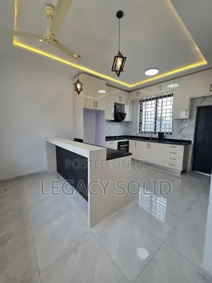3bdrm Townhouse / Terrace in Legacy Solid Real, Celsbridge Area