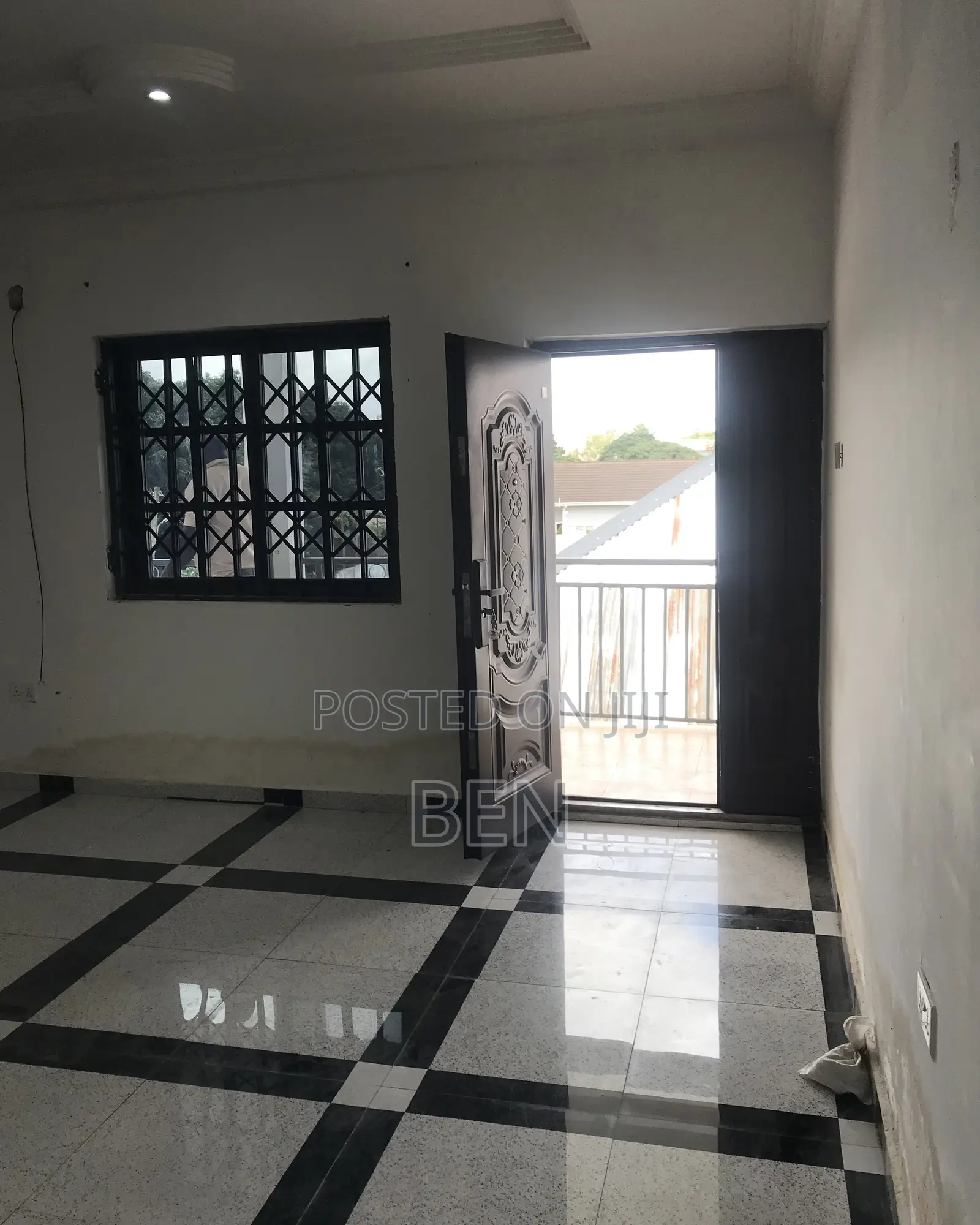 2bdrm Apartment in Petroleum Achimota, Mile 7 for rent