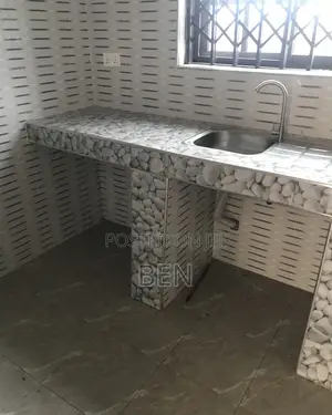 2bdrm Apartment in Petroleum Achimota, Mile 7 for rent