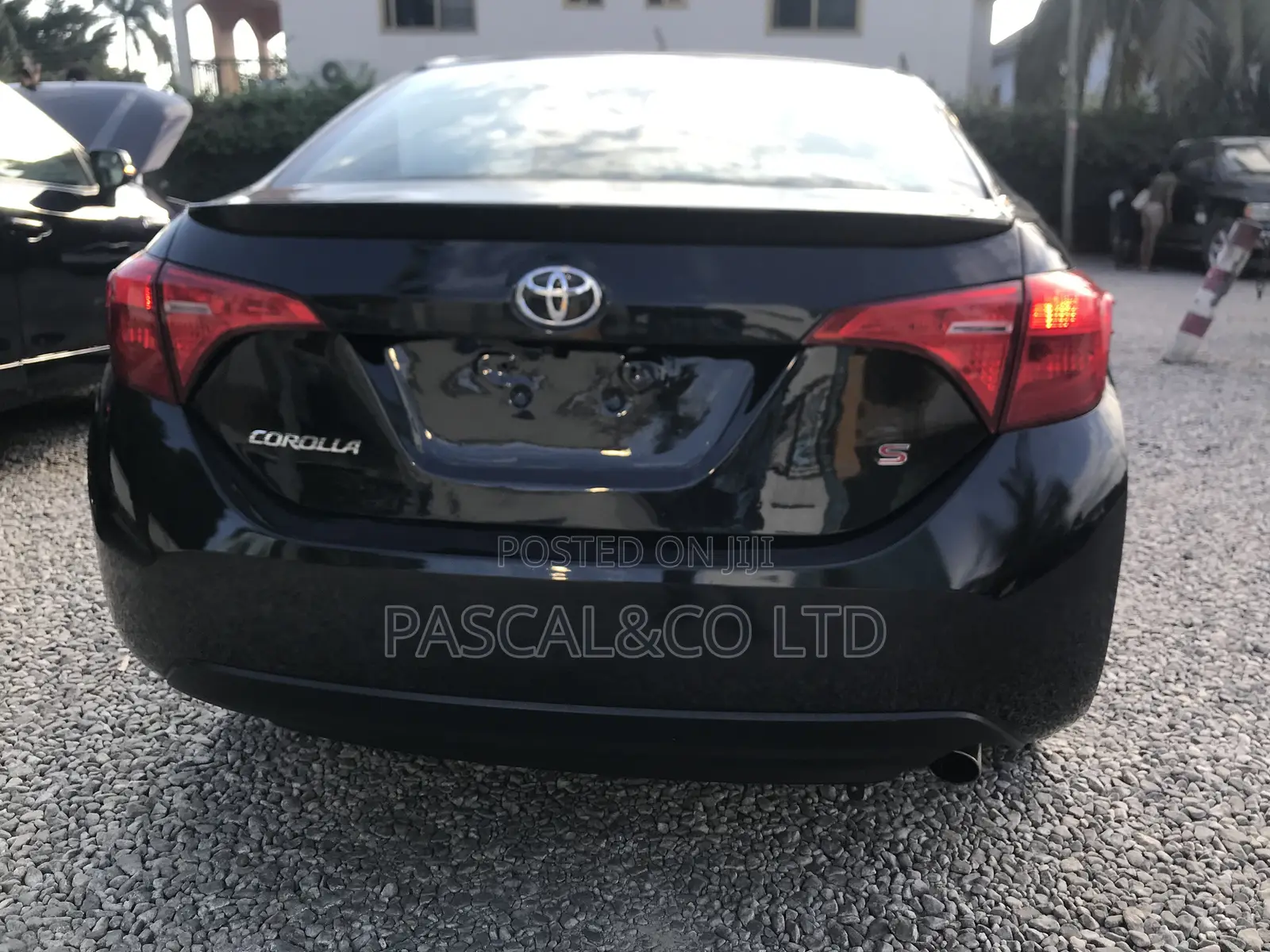 Toyota Corolla S 4dr Sedan (1.8L 4cyl CVT) 2016 Black