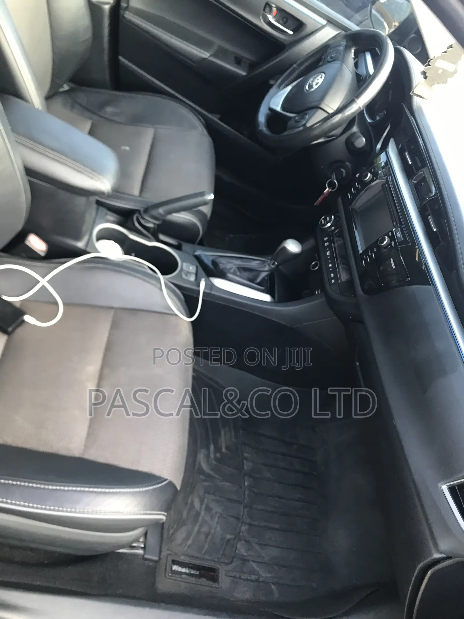 Toyota Corolla S 4dr Sedan (1.8L 4cyl CVT) 2016 Black
