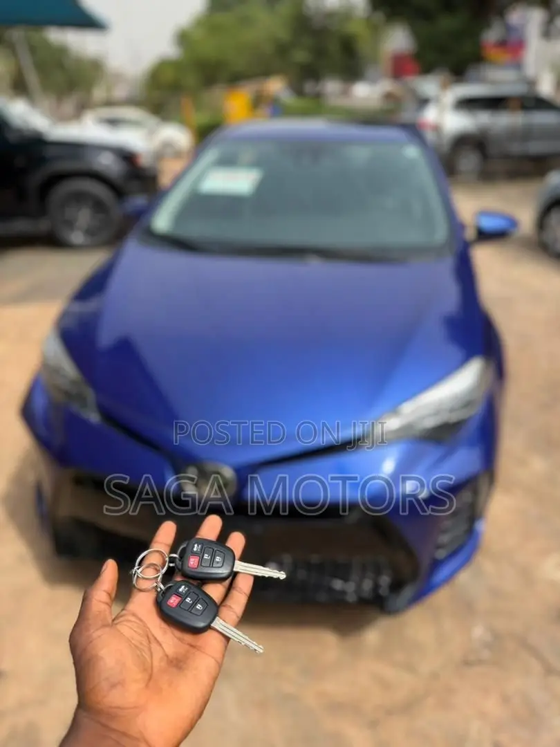 Toyota Corolla 2017 Blue