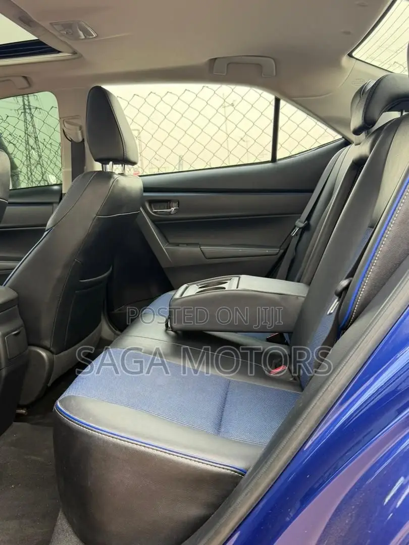 Toyota Corolla 2017 Blue