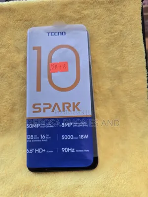 New Tecno Spark 10 128 GB Yellow