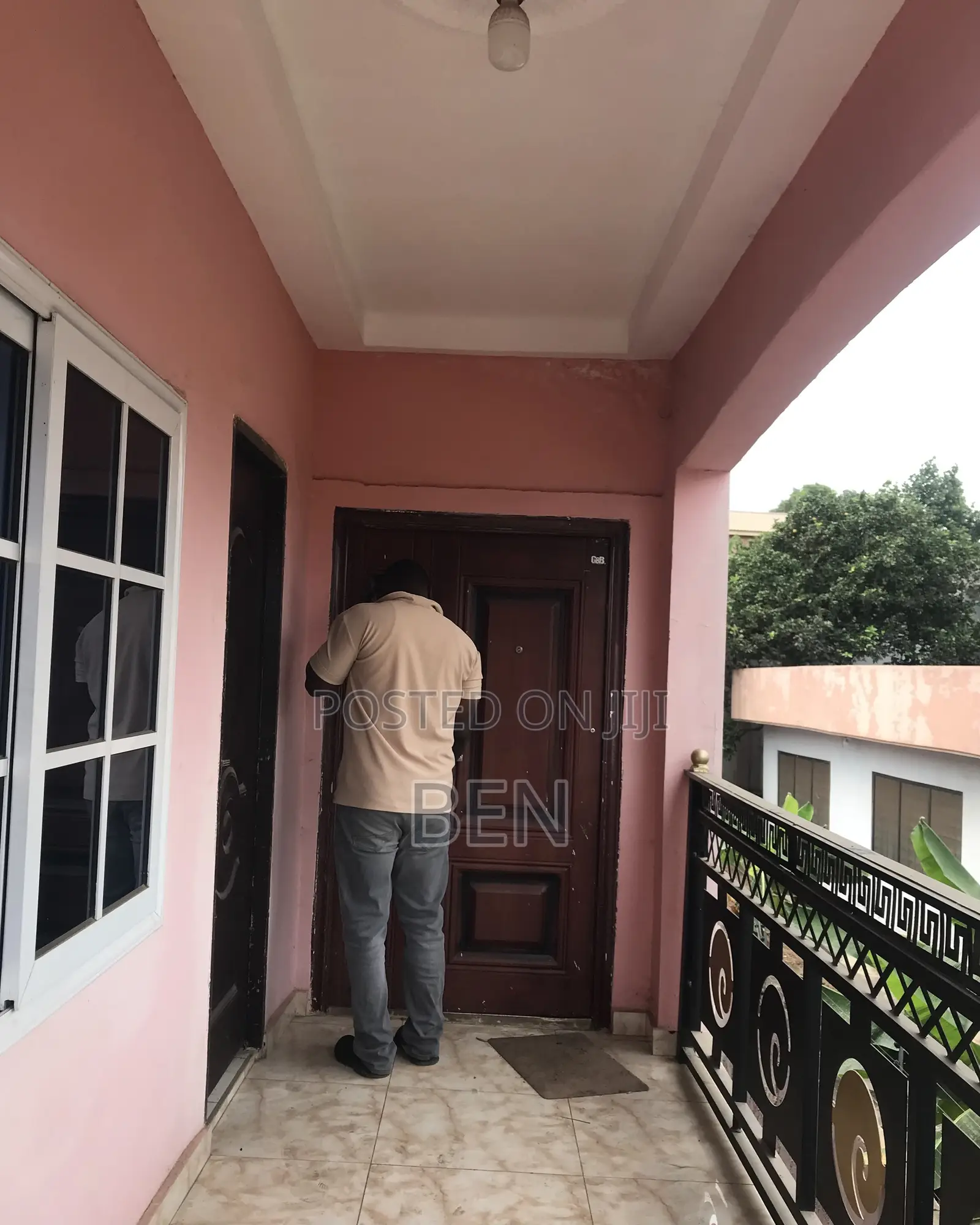 3bdrm Apartment in Cfc Estate Dome for rent