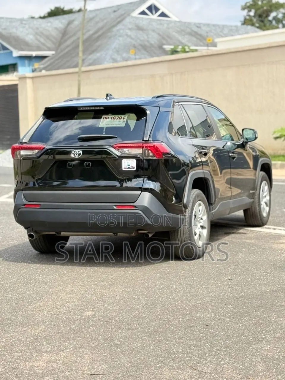 Toyota RAV4 LE AWD 2019 Black