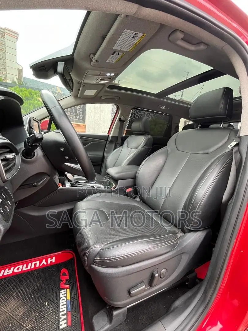 Hyundai Santa Fe 2020 Red