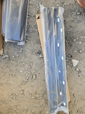 CRV 2023-2025 Front Door Moulding