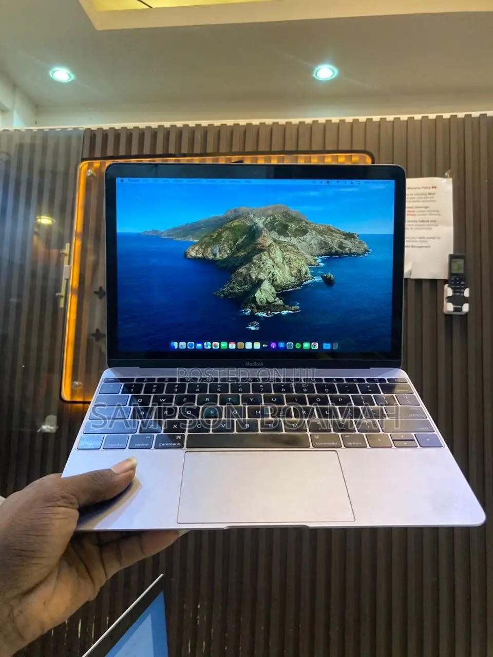 New Laptop Apple MacBook Air 2016 8GB Intel Core M3 SSD 256GB
