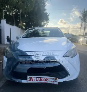 Toyota Yaris iA 1.5 FWD 2016 White