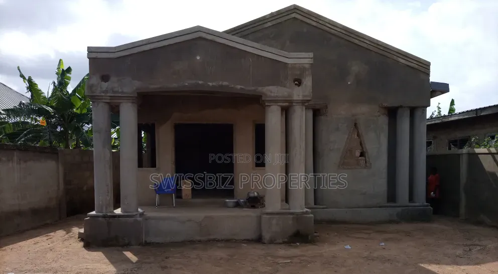 3bdrm House in Swissbiz Properties, Pokuase for sale