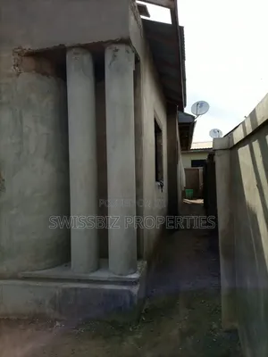 3bdrm House in Swissbiz Properties, Pokuase for sale