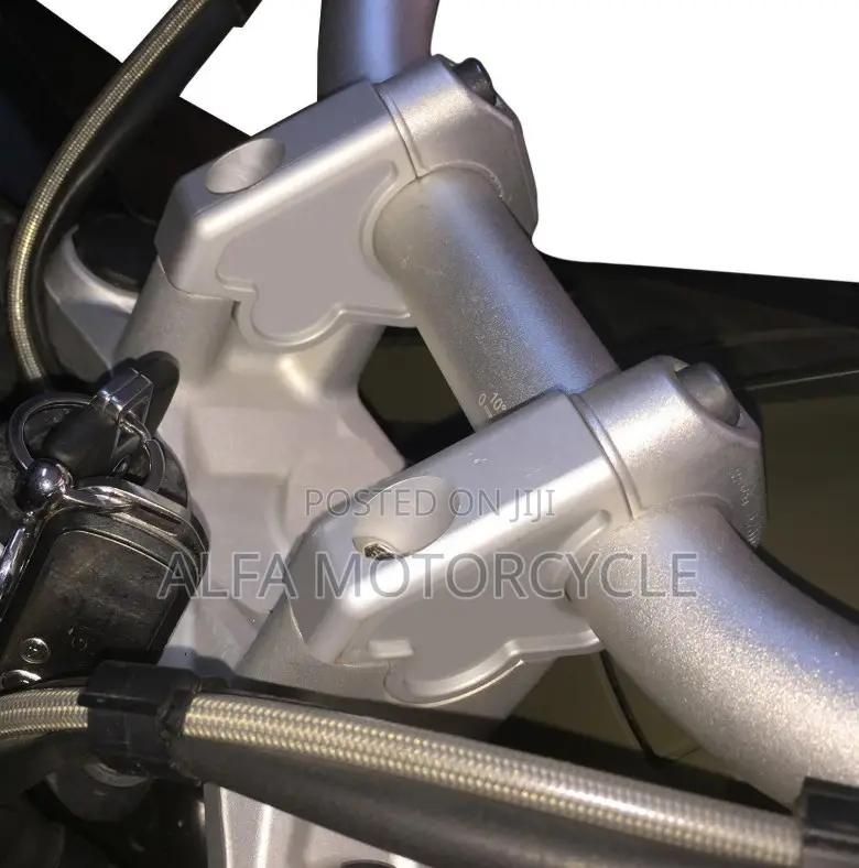 BMW R1200GS / R1250GS Adventure Curved Handlebar Riser – Gray