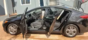 Hyundai Elantra 2018 Black