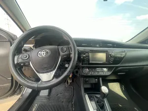 Toyota Corolla 2016 Black