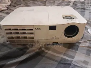 Nec Np210, Projector
