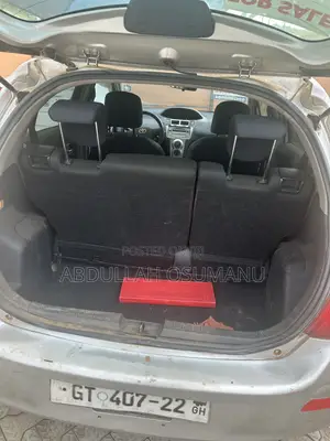 Toyota Vitz 1.3 AWD 5dr 2009 Silver