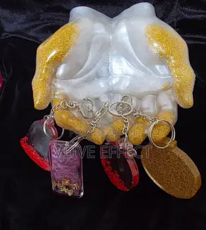 Customized Keyrings and Souvenirs