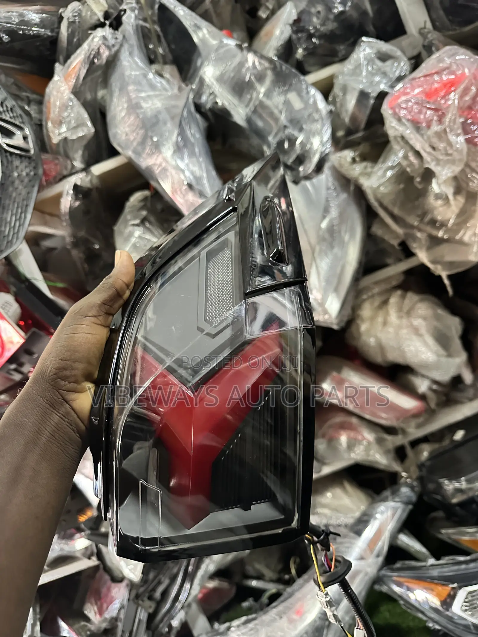 Toyota RAV4 2020-2021-2023-2024 Taillight Spec Full Led Set Original