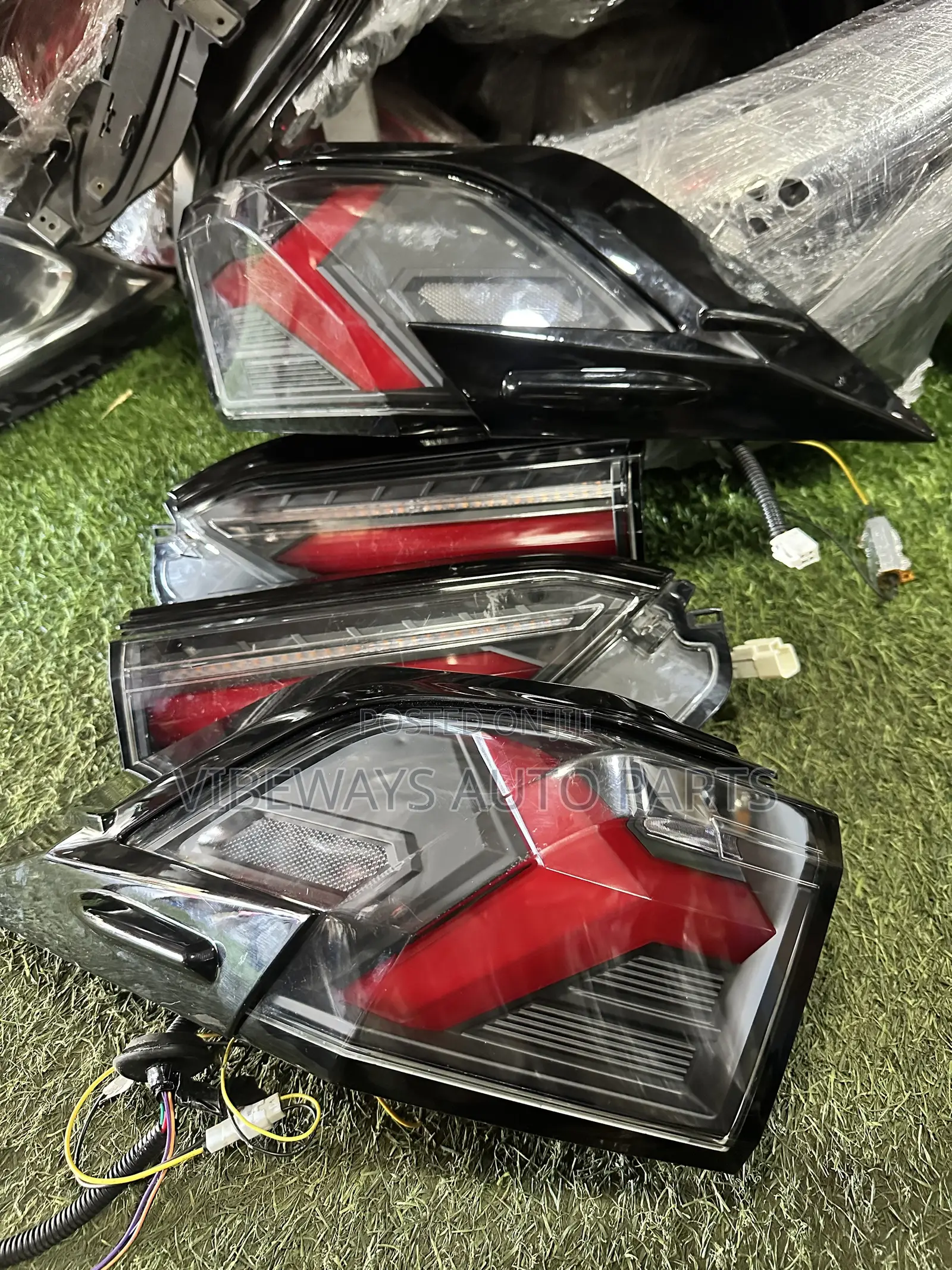 Toyota RAV4 2020-2021-2023-2024 Taillight Spec Full Led Set Original