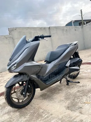 Honda 2025 Gray