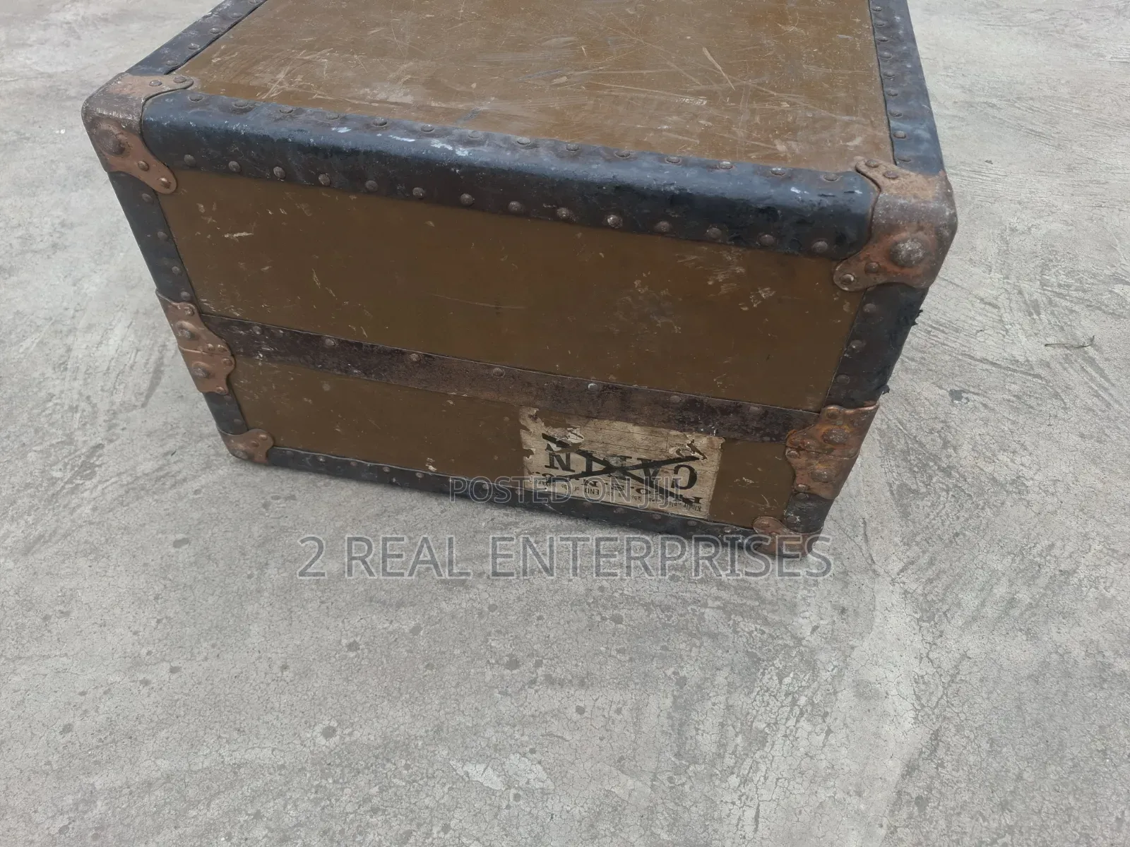 Victor British Manufacture Vintage Steamer Cabin Trunk Storage Chest