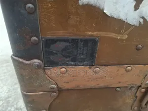Victor British Manufacture Vintage Steamer Cabin Trunk Storage Chest
