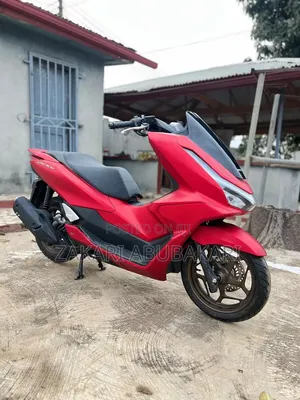 Honda 2025 Red