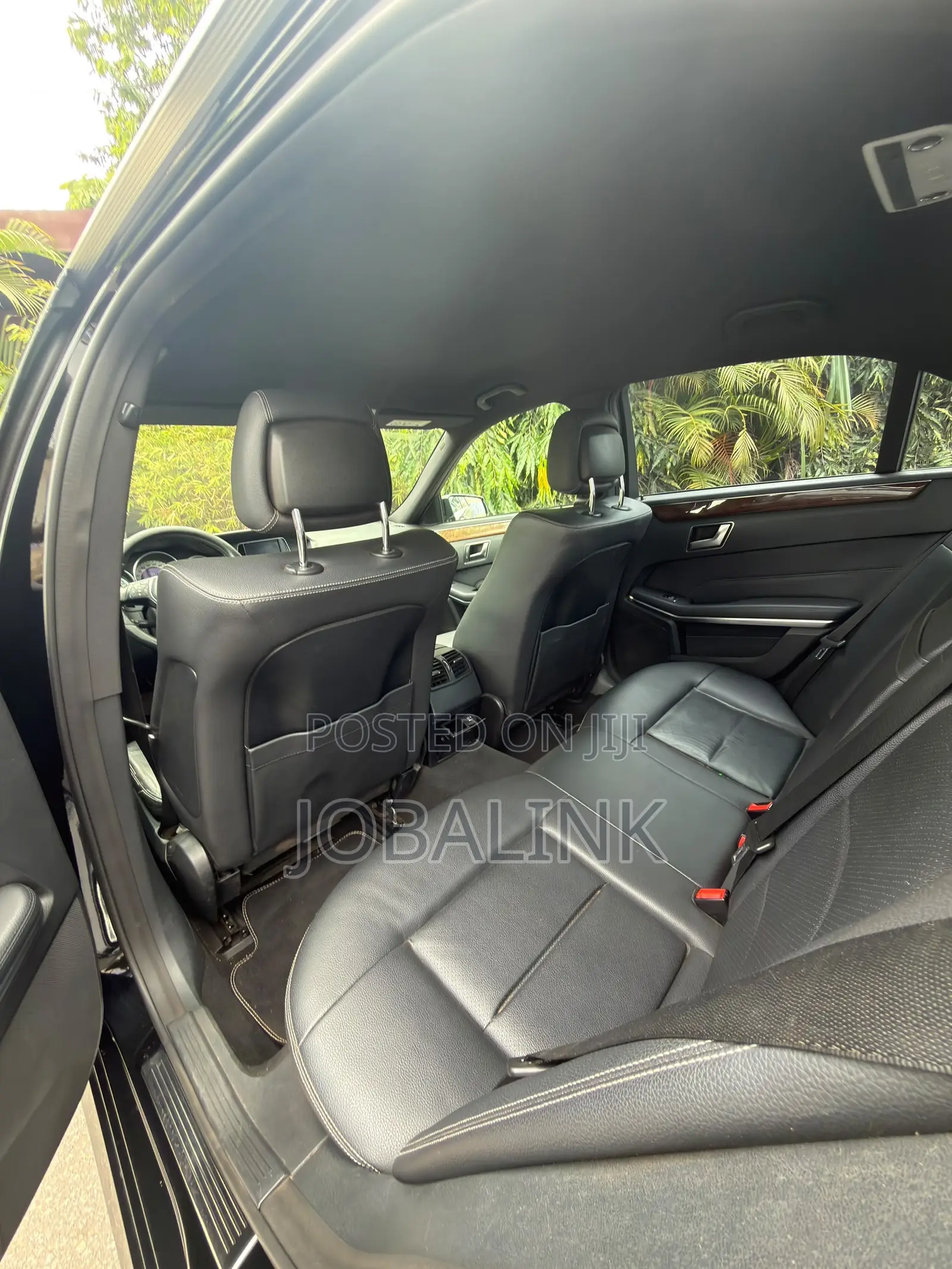 Mercedes-Benz E220 2016 Black
