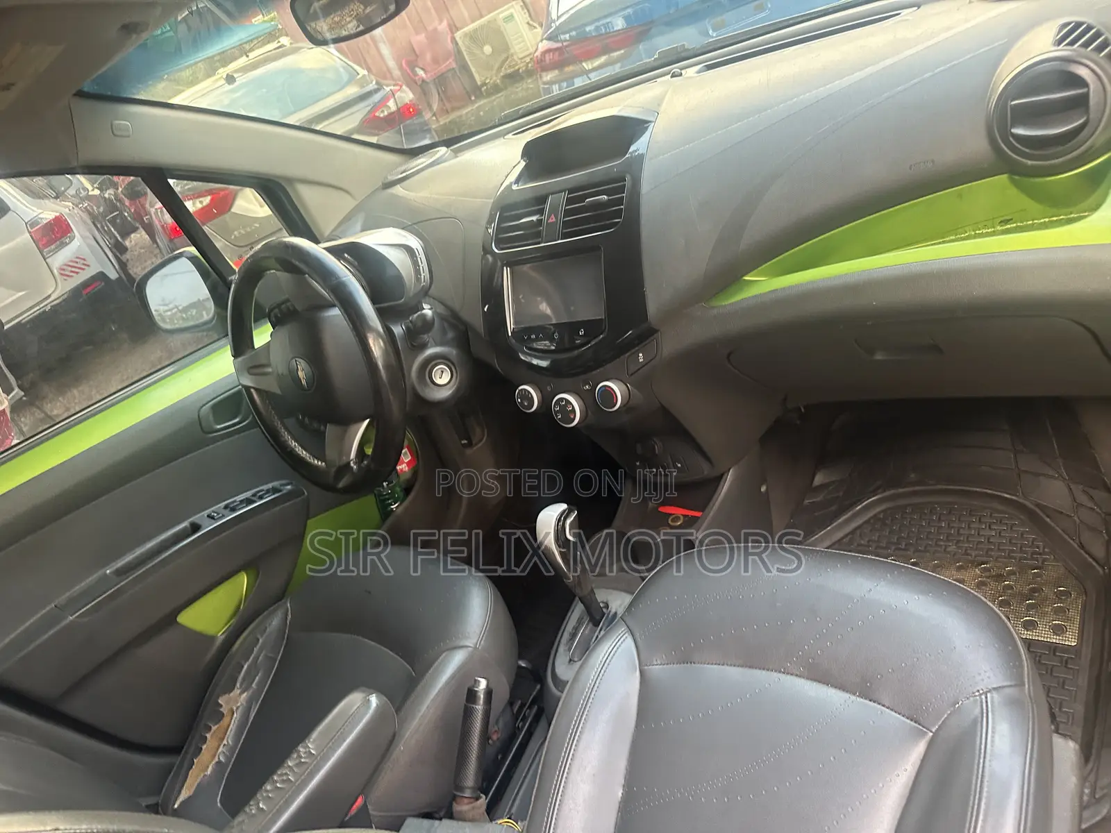 Chevrolet Spark LT 2012 Green