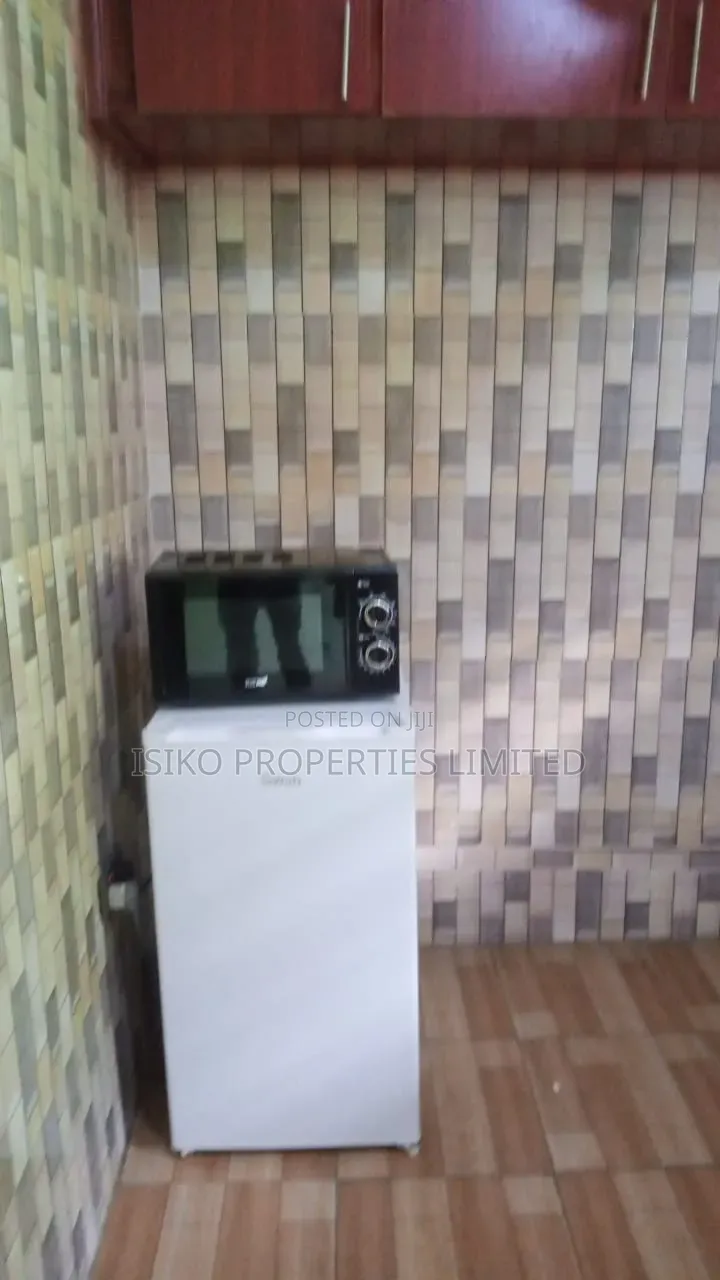 Furnished 1bdrm Room & Parlour in V Villa Properties, Kasoa for rent