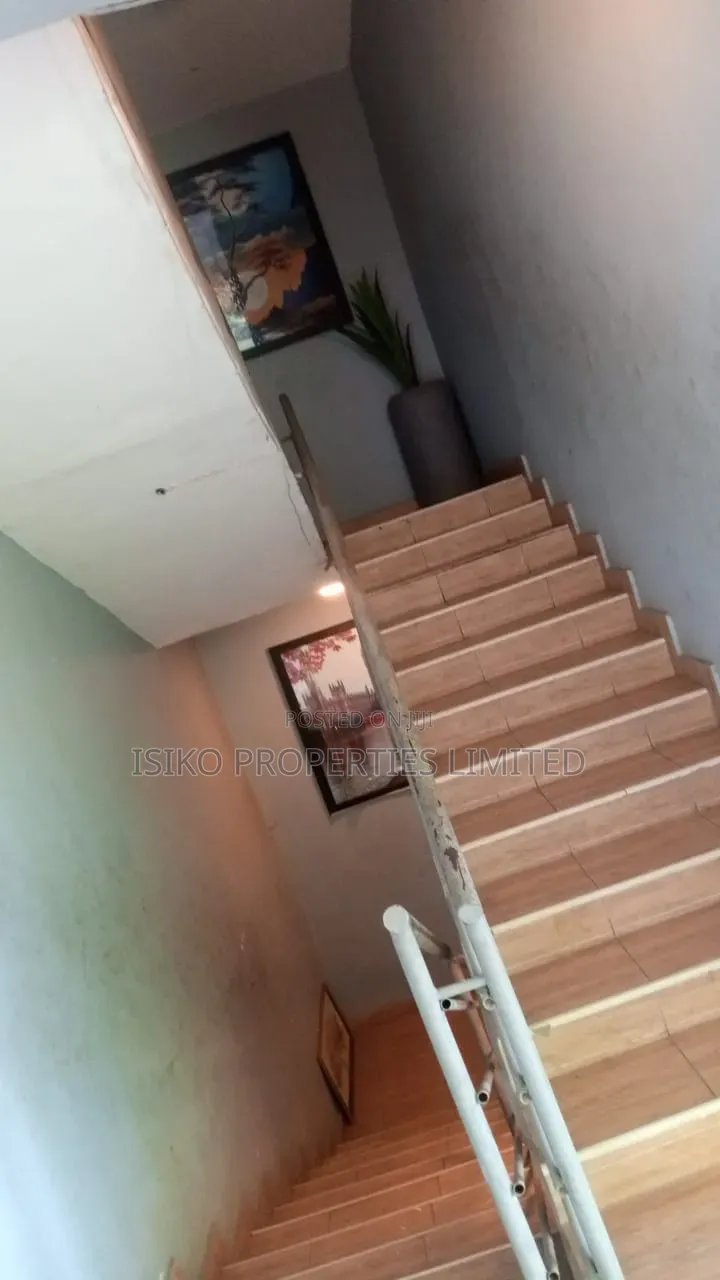 Furnished 1bdrm Room & Parlour in V Villa Properties, Kasoa for rent