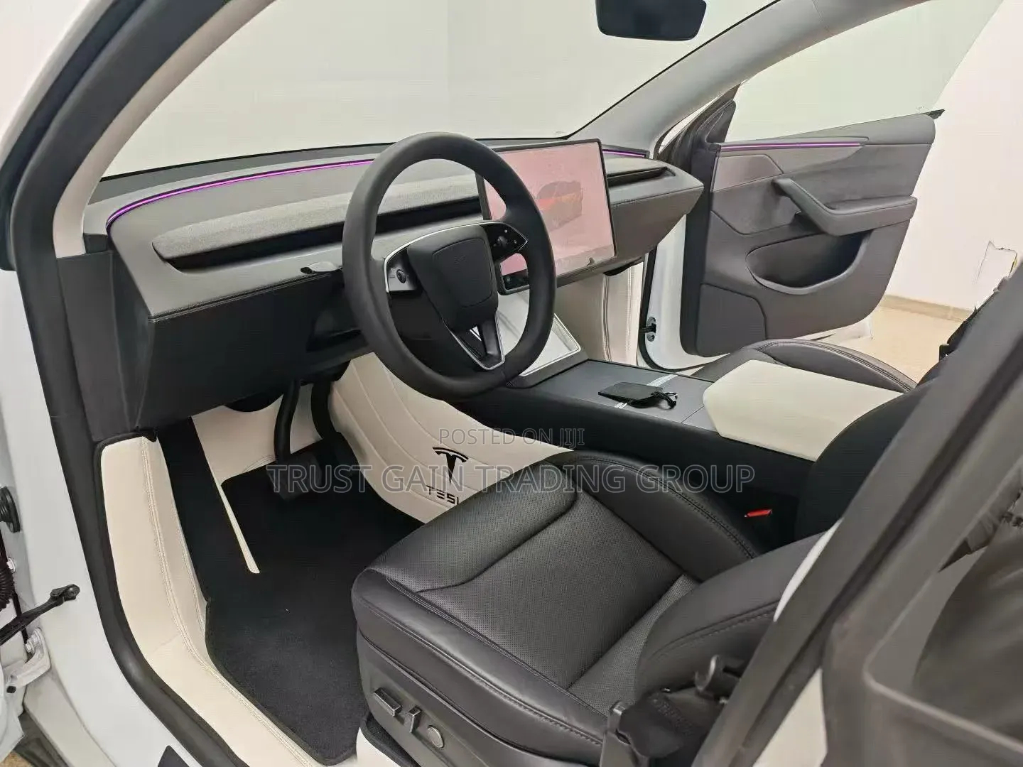 Tesla Model Y 2025 White