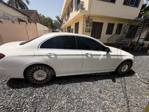 Mercedes-Benz E300 2017 White