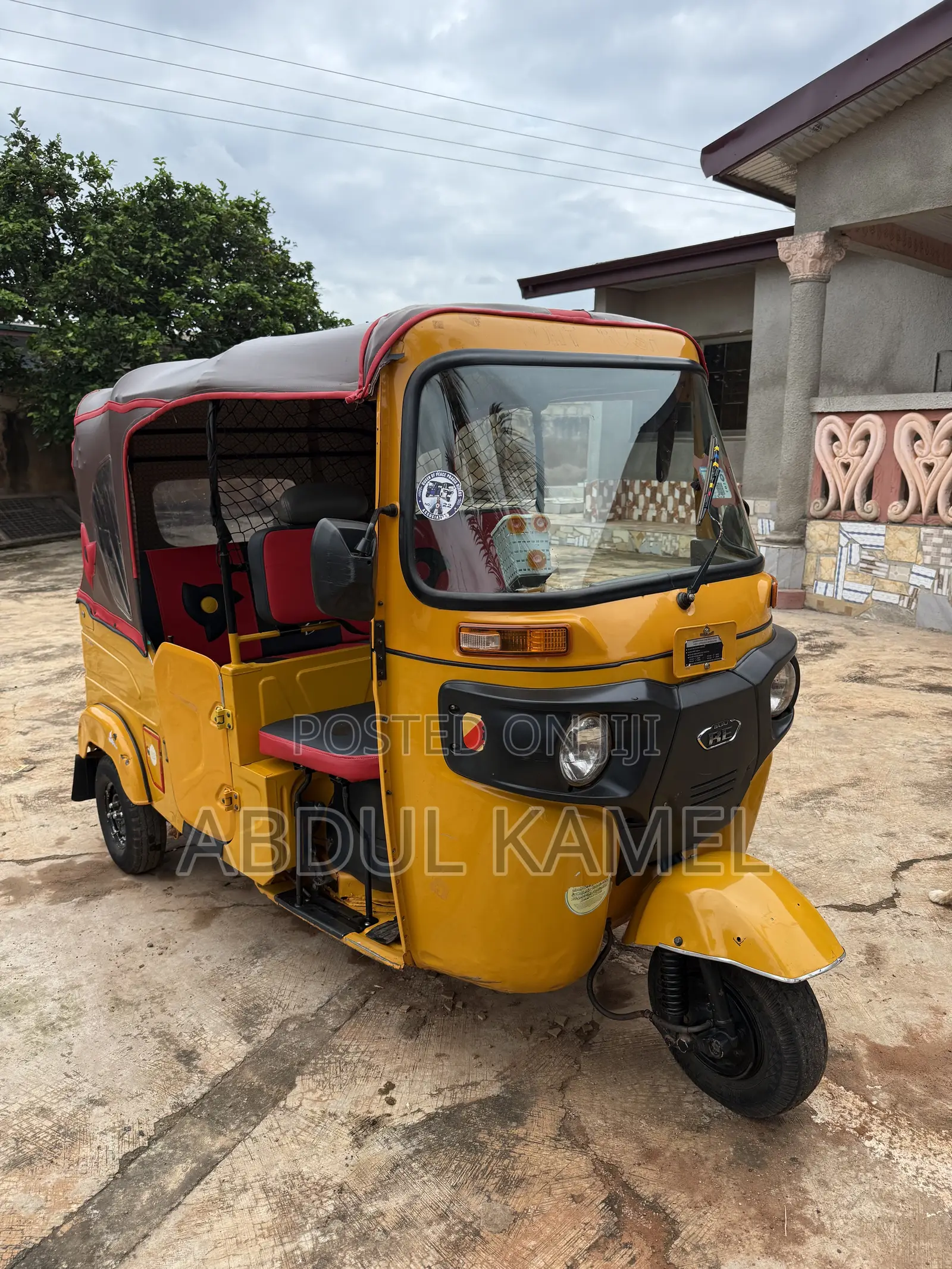 Bajaj RE 2025 Yellow
