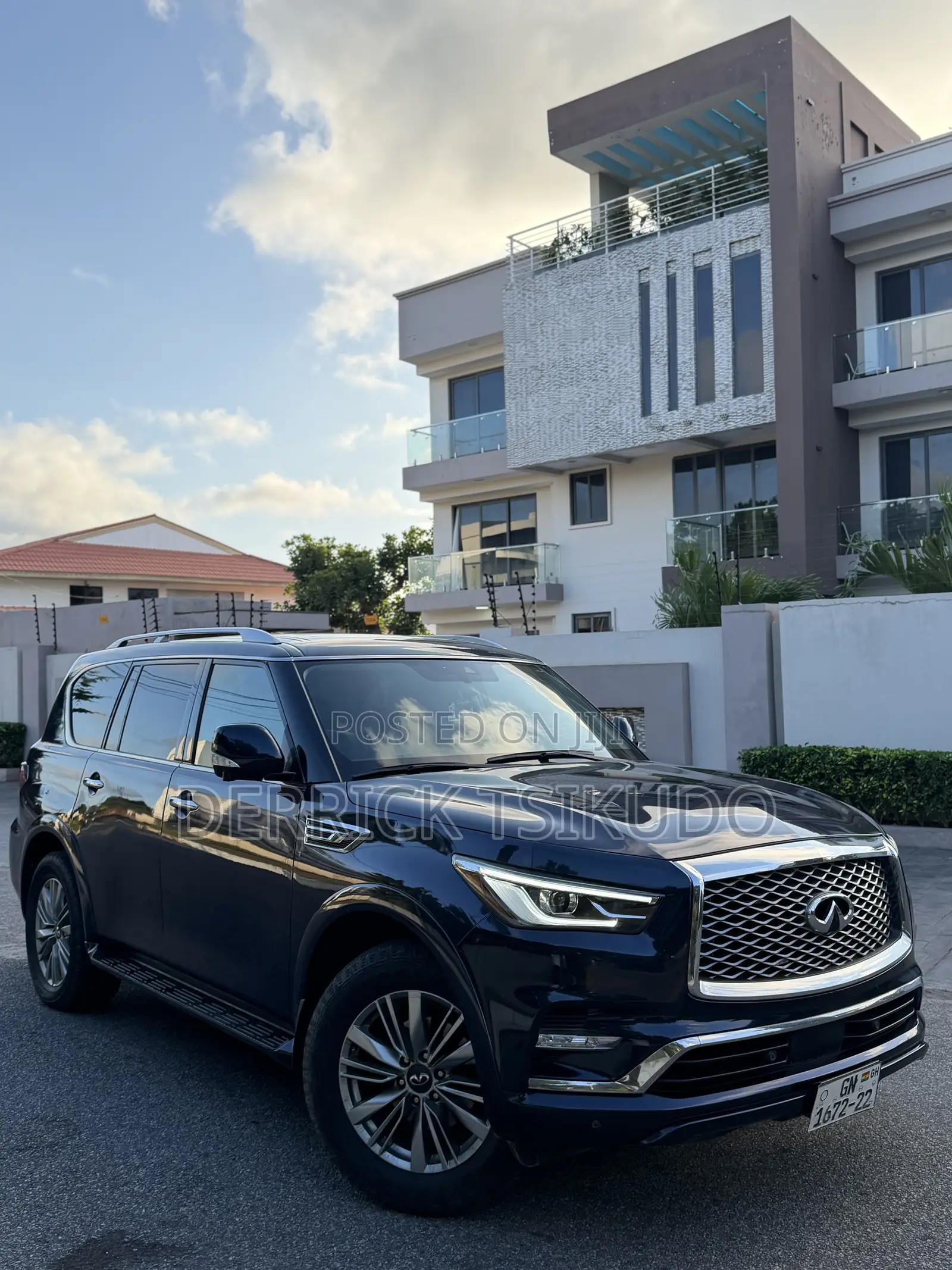 Infiniti QX80 Luxe 2021 Blue